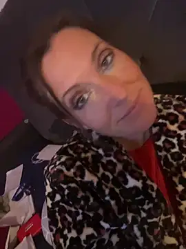 Lwhite1 online show from February 12, 4:52 pm