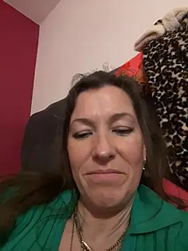 Lwhite1 online show from February 25, 11:47 pm