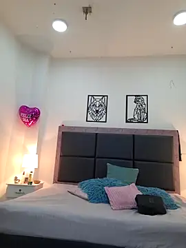 Aslhyn Gomez online show from April 25, 7:33 pm