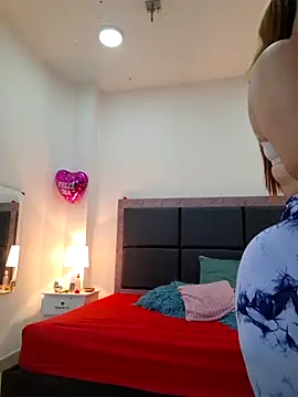 Aslhyn Gomez online show from March 12, 7:38 pm