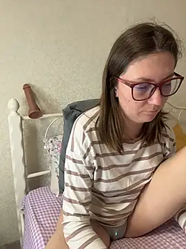 BeatriceTender online show from April 26, 7:44 pm