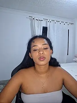 Tammy-Bliss online show from April 23, 1:24 am