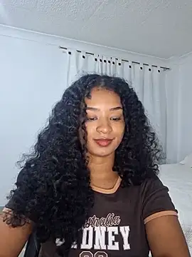 Tammy-Bliss online show from April 28, 2:38 am