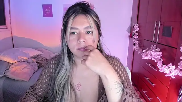 StephaniFox online show from October 1, 3:11 am