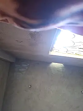 HotSexyBoudi online show from April 25, 9:01 am