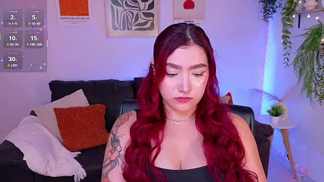 ViolettCastel online show from April 24, 7:38 pm