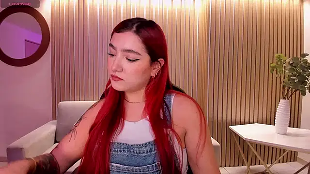 ViolettCastel online show from September 9, 6:41 pm