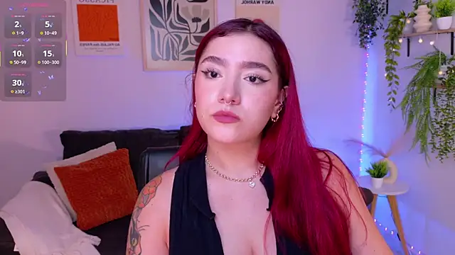 ViolettCastel online show from April 27, 12:41 am