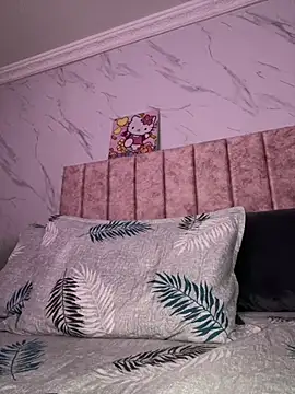 Kimmymadison- online show from April 24, 10:56 pm