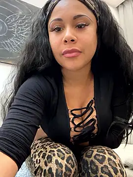 HaileyDiana online show from January 11, 7:08 pm