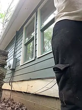 trash4cash online show from March 30, 5:45 pm