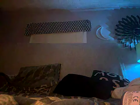 trash4cash online show from October 8, 3:11 am