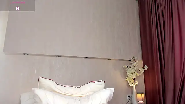 Erika Carpenter online show from July 26, 2:19 am