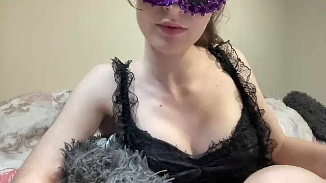 lexihot0000 online show from April 21, 8:49 pm