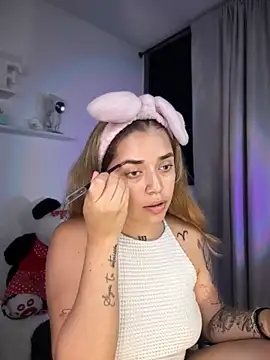 JoselinFlower  online show from November 14, 2:22 am