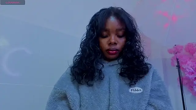 KilyetVera3x online show from April 8, 6:26 am