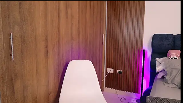 SophiaKarson online show from September 13, 7:11 pm