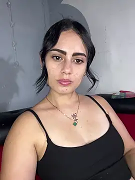 Azuna25 online show from April 11, 8:12 pm