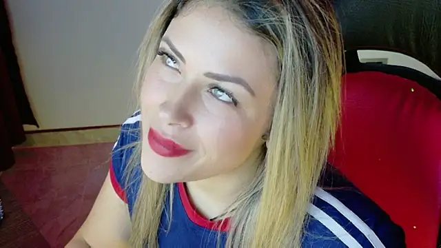 Natalia Montoya online show from November 7, 10:04 pm