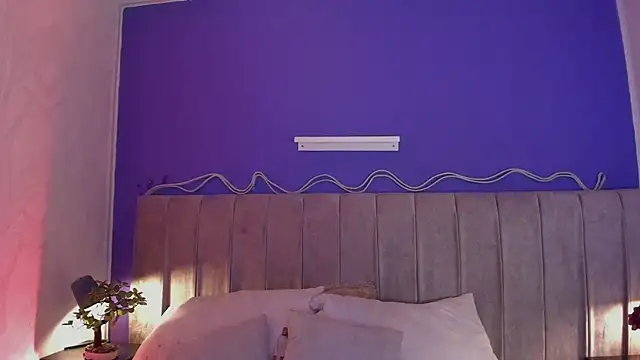 EvaaStevens online show from June 10, 7:56 pm