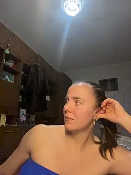 AlisaKissss online show from December 17, 7:18 pm