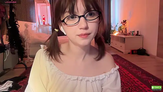 electric babe online show from March 27, 1:01 pm