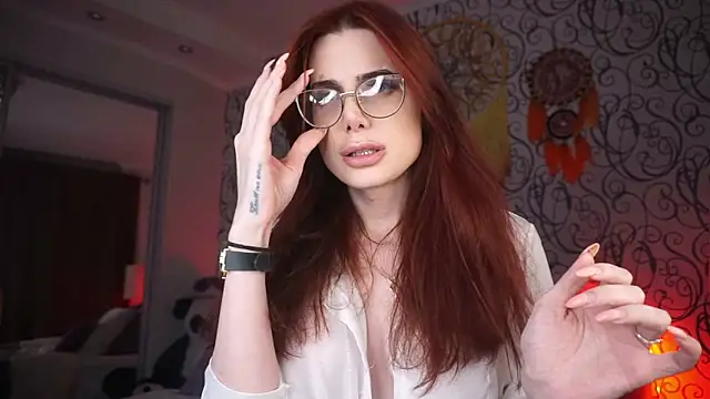 Snapshot of Foxy_irene chatting on October 12, 3:47 pm Foxy irene online show from October 12, 3:47 pm