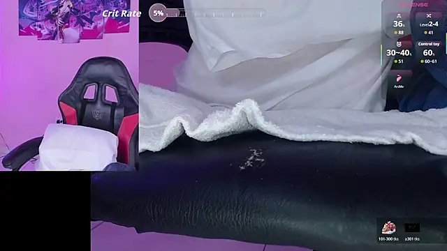 DanielaHang online show from November 11, 2:25 pm