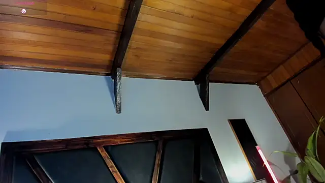 EmiliWilliams online show from April 24, 12:02 am