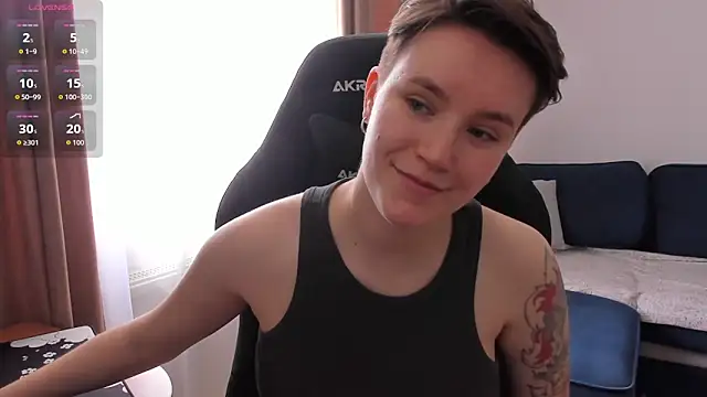 JessieFlower online show from June 3, 7:42 am