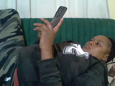 tight pussy gall online show from March 7, 5:31 pm