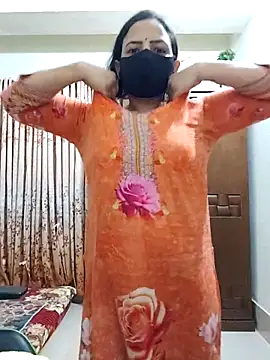 Payel-Sen online show from April 19, 6:10 pm