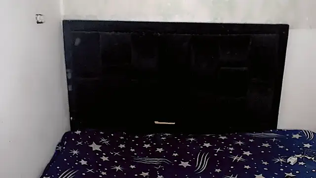 Michell Queen online show from April 27, 5:15 am