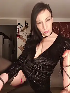 freyamoret online show from April 25, 2:58 am