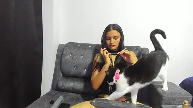 Snapshot of Mayte_sexy chatting on October 6, 11:53 pm Mayte sexy online show from October 6, 11:53 pm