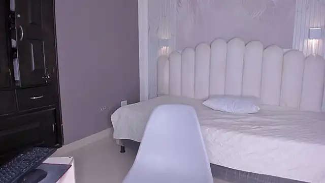 NastassjaCandy online show from November 5, 7:08 pm