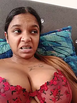 Indianqueen03 online show from July 27, 12:13 pm