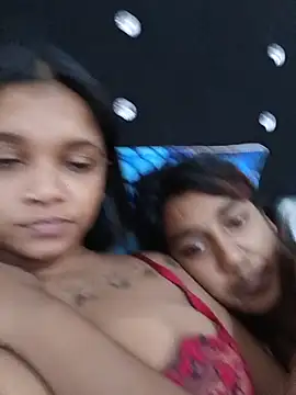 Indianqueen03 online show from July 2, 9:48 am