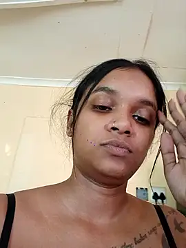 Indianqueen03 online show from June 28, 12:56 pm