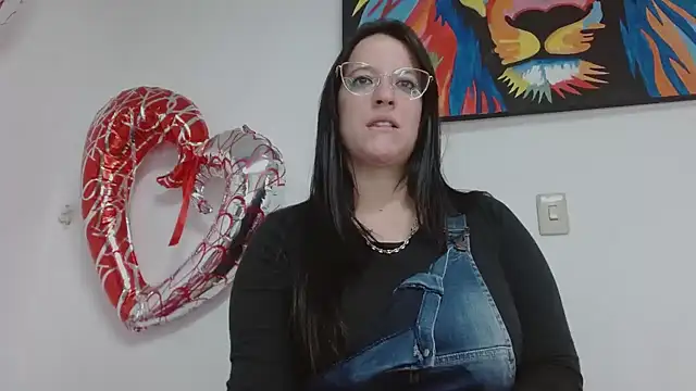 Snapshot of _diana_cute chatting on October 2, 3:44 am diana cute online show from October 2, 3:44 am