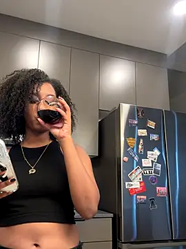 Your Paris online show from October 26, 11:44 pm