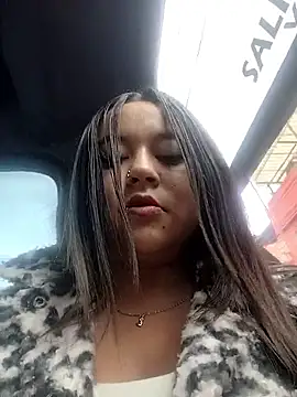 Cristal  04 online show from April 23, 1:13 pm