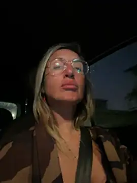 casalinga88 online show from April 19, 6:21 pm