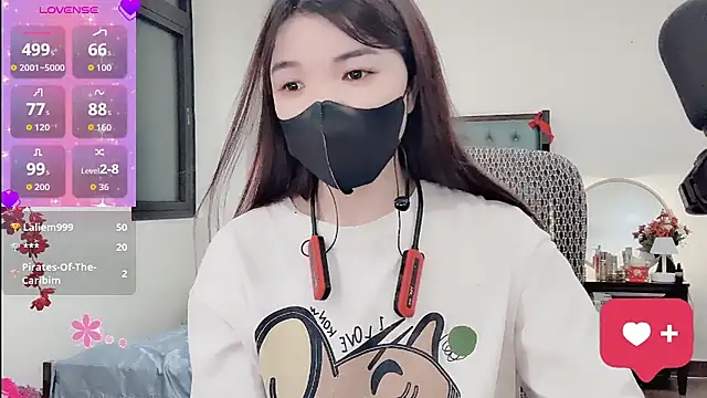 Berrysweet 68 online show from April 25, 2:47 pm