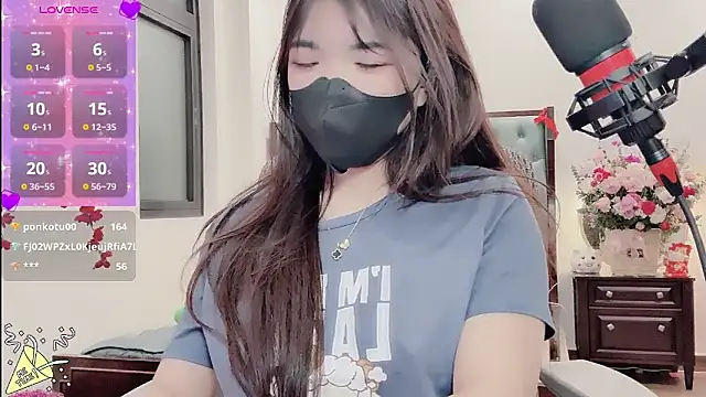 Berrysweet 68 online show from March 12, 3:04 pm