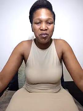 Snapshot of Curvy_sluty chatting on October 11, 5:59 pm Curvy sluty online show from October 11, 5:59 pm