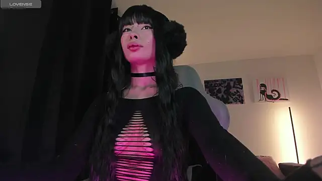 satanbabee online show from April 29, 11:43 pm