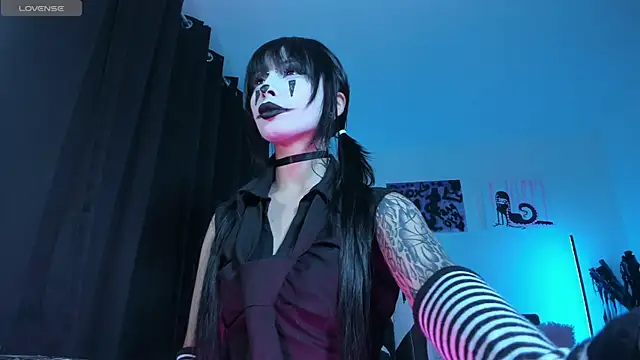 satanbabee online show from April 11, 12:06 am