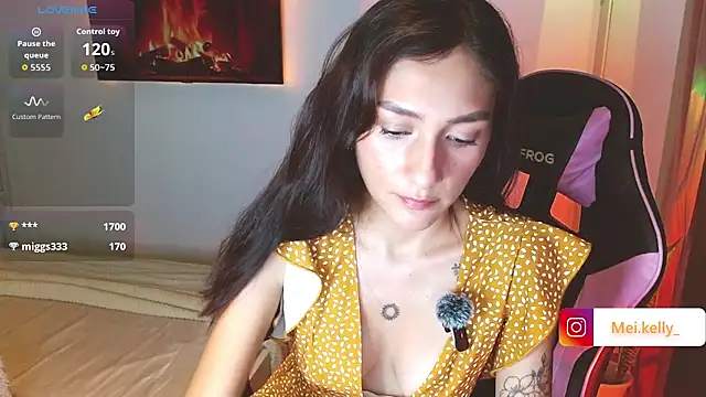 Mei Kelly online show from September 23, 2:43 am