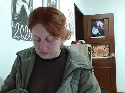 ViioletaMora online show from April 26, 4:21 am